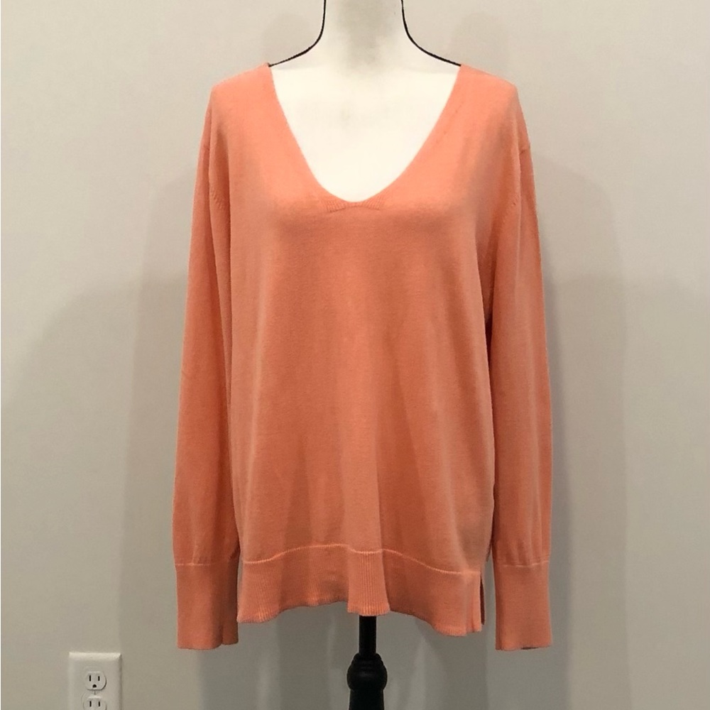 Gap V-Neck Sweater